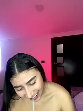 Isabella Montoya online show from October 17, 3:47 pm