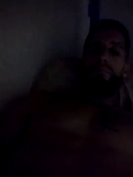 Snapshot of lolo699 chatting on November 3, 11:37 pm lolo699 online show from November 3, 11:37 pm