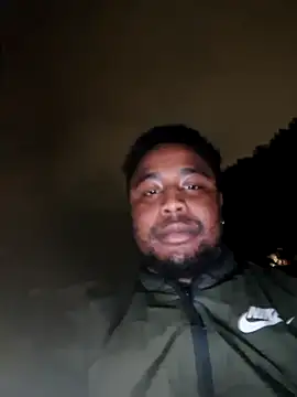 Snapshot of banj06@xh chatting on October 19, 8:09 pm banj06xh online show from October 19, 8:09 pm