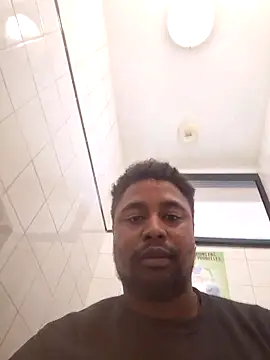 Snapshot of banj06@xh chatting on October 23, 10:36 am banj06xh online show from October 23, 10:36 am