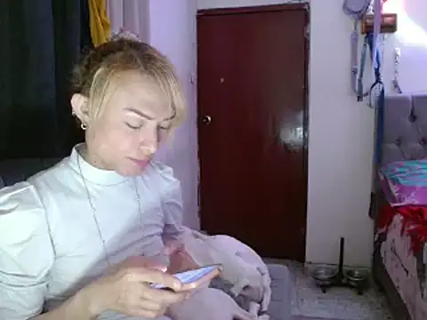 skarleth hot21 online show from February 2, 8:18 pm