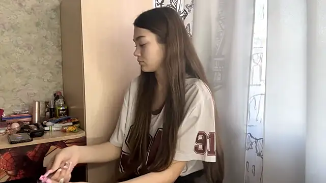 Cuteviola online show from February 12, 11:55 pm