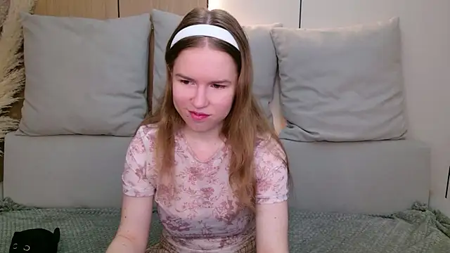 Alida Brice online show from April 5, 5:37 am