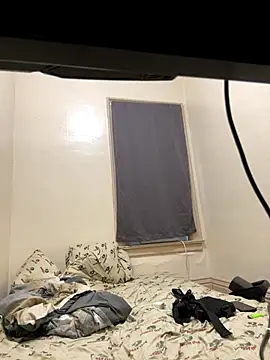 LeoPR00 online show from September 20, 10:33 pm