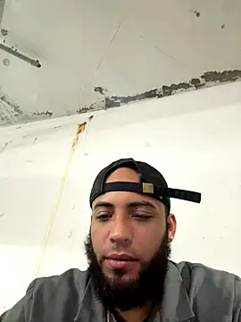 LeoPR00 online show from October 9, 9:02 pm