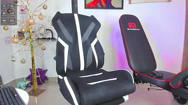 JordanRossie online show from December 13, 7:53 pm