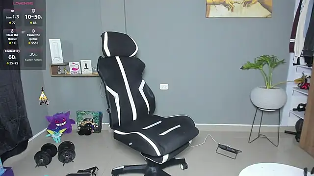 JordanRossie online show from April 8, 2:50 pm