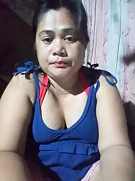 Snapshot of slutty_pinay12 chatting on March 28, 1:33 pm slutty pinay12 online show from March 28, 1:33 pm