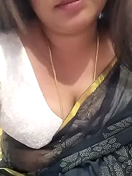 Snapshot of Tamil_Kayal_kutty chatting on September 14, 6:07 pm Tamil Kayal kutty online show from September 14, 6:07 pm