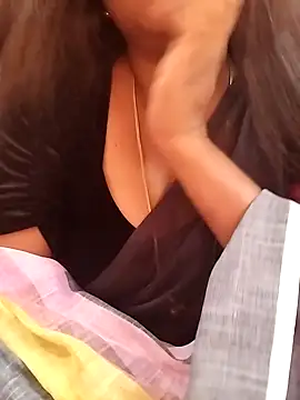 Snapshot of Tamil_Kayal_kutty chatting on October 12, 7:29 am Tamil Kayal kutty online show from October 12, 7:29 am