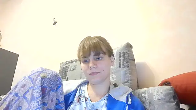 Snapshot of Loriven chatting on October 1, 7:20 pm Loriven online show from October 1, 7:20 pm