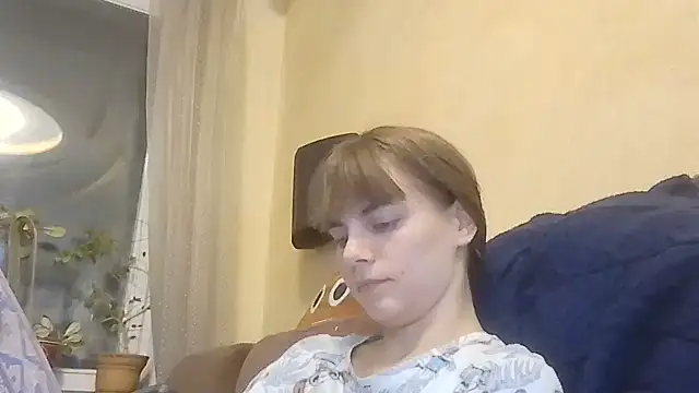 Snapshot of Loriven chatting on October 15, 6:30 pm Loriven online show from October 15, 6:30 pm