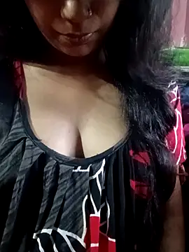 soni2005 online show from March 6, 11:50 am