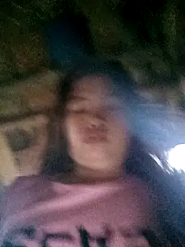 Luyen004 online show from February 24, 11:58 pm