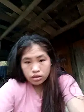 Luyen004 online show from March 25, 11:11 pm