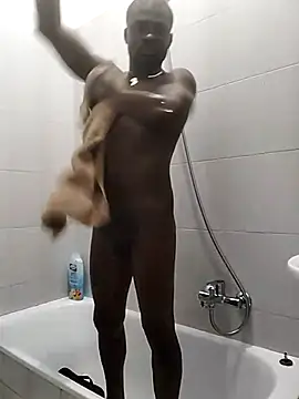 Kwasi-a online show from October 20, 4:40 pm