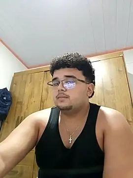 Snapshot of rib_caos chatting on March 27, 5:34 pm rib caos online show from March 27, 5:34 pm