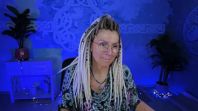 UmaSpace online show from April 18, 5:11 am