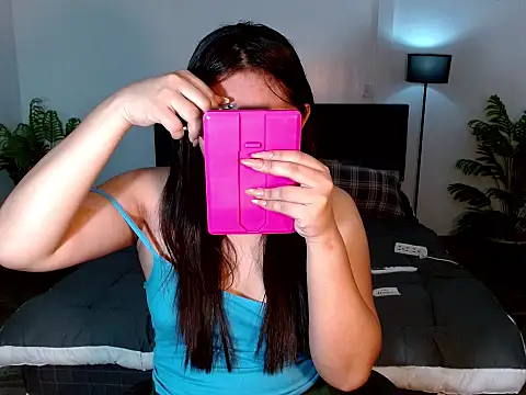 Nikki Karishma online show from February 8, 11:24 am