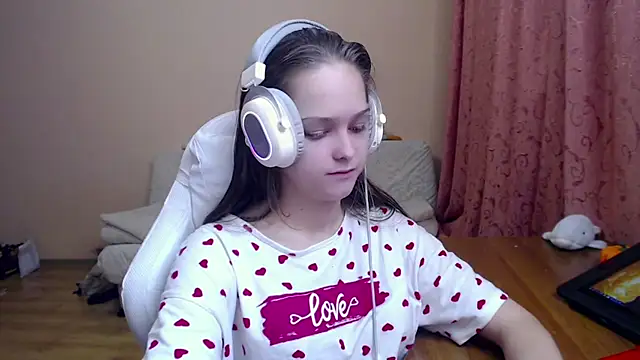 SharybbFace online show from October 16, 3:35 pm