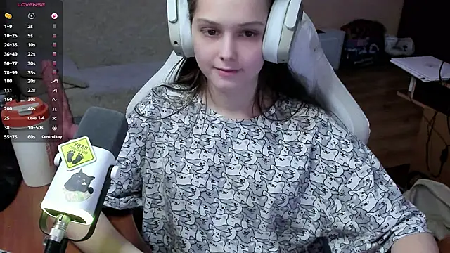 SharybbFace online show from February 1, 2:59 pm