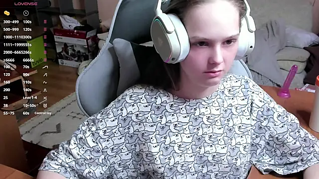 SharybbFace online show from April 23, 3:03 pm