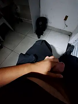 Novinhooo56 online show from January 18, 5:33 am