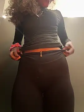 Oceanababe21 online show from April 24, 2:30 pm