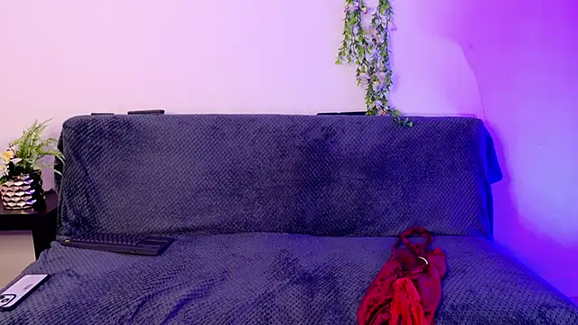 Snapshot of Sabriinaa_Foxx chatting on May 29, 4:05 pm Sabriinaa Foxx online show from May 29, 4:05 pm