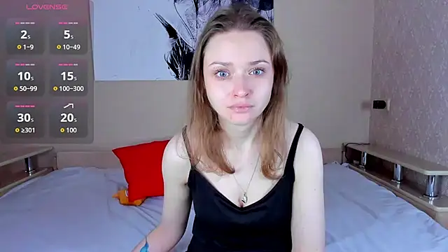 Snapshot of Linda_Bryant-Eva chatting on October 3, 8:55 am Linda Bryant-Eva online show from October 3, 8:55 am