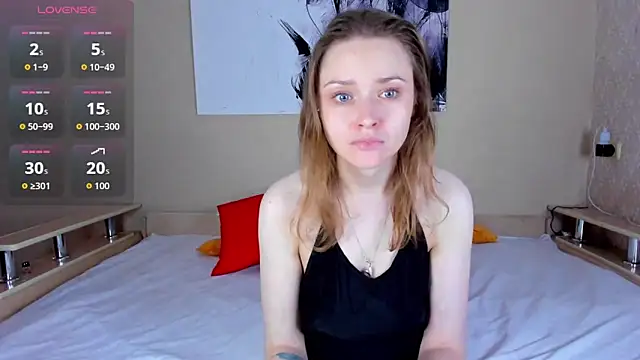 Snapshot of Linda_Bryant-Eva chatting on October 4, 1:20 pm Linda Bryant-Eva online show from October 4, 1:20 pm