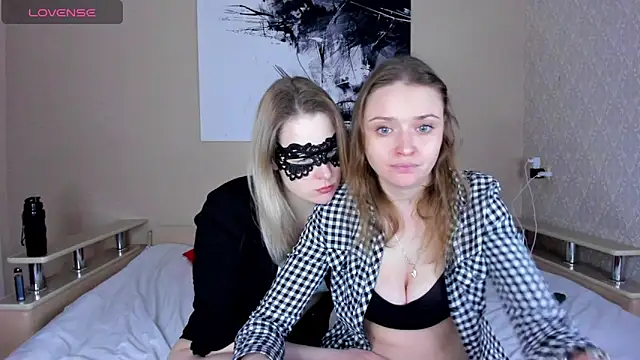 Snapshot of Linda_Bryant-Eva chatting on November 14, 3:16 am Linda Bryant-Eva online show from November 14, 3:16 am