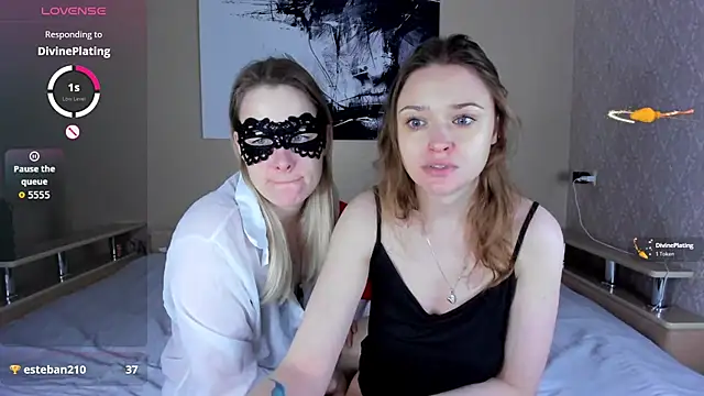 Snapshot of Linda_Bryant-Eva chatting on November 23, 2:44 am Linda Bryant-Eva online show from November 23, 2:44 am