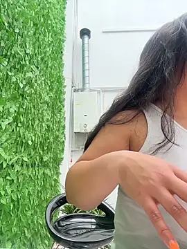 ROUSE SINCLAIR online show from December 15, 6:23 pm