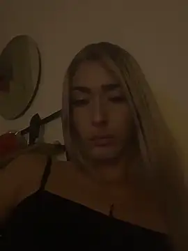 danny 1hotcute online show from March 11, 7:58 am