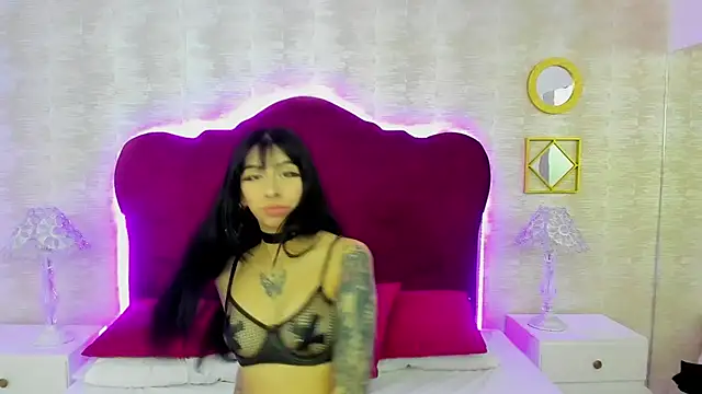 LaylaaDoll online show from October 23, 5:44 pm