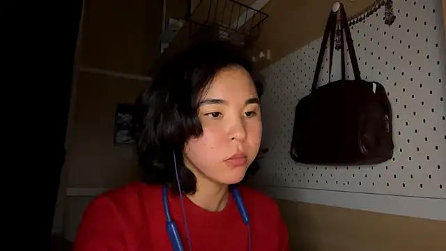 JennyCarpenter online show from April 21, 10:10 am