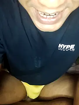 Snapshot of Zarul98 chatting on October 25, 5:40 pm Zarul98 online show from October 25, 5:40 pm