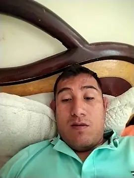 Benitocamelas93 online show from April 20, 1:25 pm