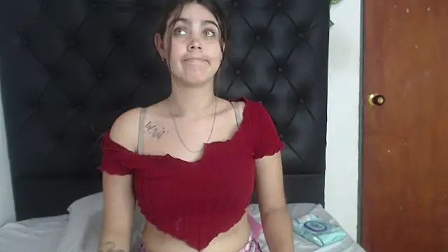 Snapshot of isabel_09 chatting on April 27, 7:12 pm isabel 09 online show from April 27, 7:12 pm
