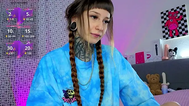 LilithPoison online show from February 19, 3:02 am