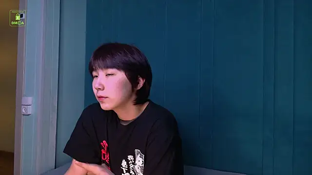 HeejinWang online show from April 22, 3:24 pm