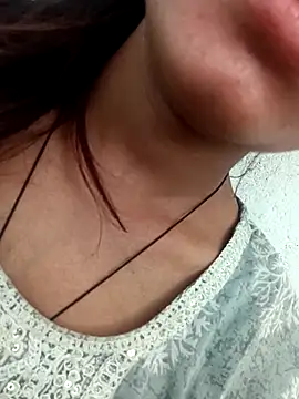 Aaisha-16 online show from April 4, 4:11 am