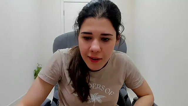 Joannia online show from March 6, 9:06 am