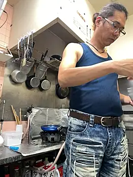 pai-chin-kun online show from October 8, 3:42 pm