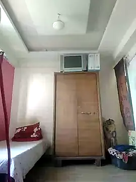 Snapshot of Love40777 chatting on September 27, 1:54 am Love40777 online show from September 27, 1:54 am