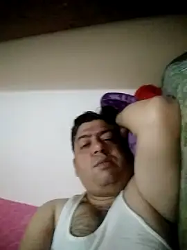 Snapshot of Love40777 chatting on November 9, 9:46 pm Love40777 online show from November 9, 9:46 pm