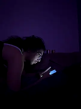 Snapshot of daddycreampies chatting on September 18, 6:10 pm daddycreampies online show from September 18, 6:10 pm