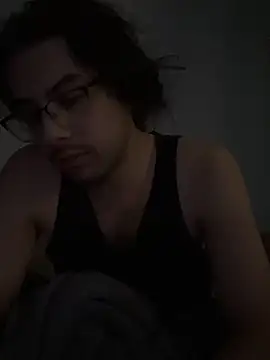 Snapshot of daddycreampies chatting on September 23, 4:54 pm daddycreampies online show from September 23, 4:54 pm