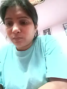 aliya-jaan71 online show from March 22, 9:02 am